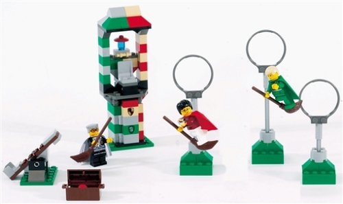 LEGO® Harry Potter Quidditch Training 4726 erschienen in 2002 - Bild: 1