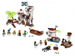 LEGO® Pirates Pirates Collection 5004557 released in 2015 - Image: 1