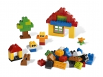 LEGO® Duplo Duplo Creative Building Kit 5748 released in 2011 - Image: 1