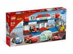 LEGO® Cars The Pit Stop 5829 released in 2011 - Image: 2