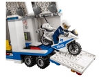 LEGO® City Mobile Command Center 60139 released in 2017 - Image: 8