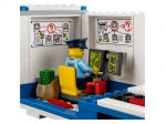 LEGO® City Mobile Einsatzzentrale 60139 erschienen in 2017 - Bild: 9