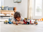 LEGO® City Tuning Workshop 60258 released in 2019 - Image: 9