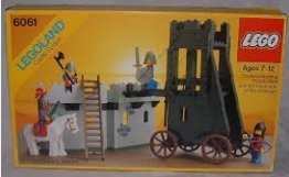 LEGO® Castle Siege Tower 6061 released in 1984 - Image: 1