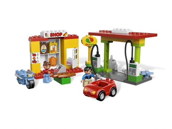 LEGO® Duplo Gas Station 6171 released in 2012 - Image: 1
