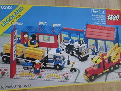 LEGO® Town Big Rig Truck Stop 6393 released in 1987 - Image: 1