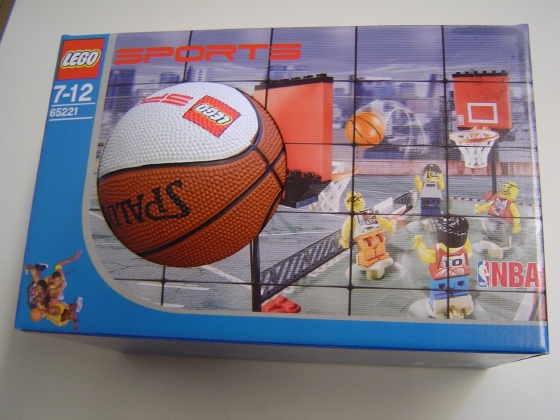 LEGO® Sports Streetball 2 vs 2 (box with mini basketball) 65221 released in 2003 - Image: 1