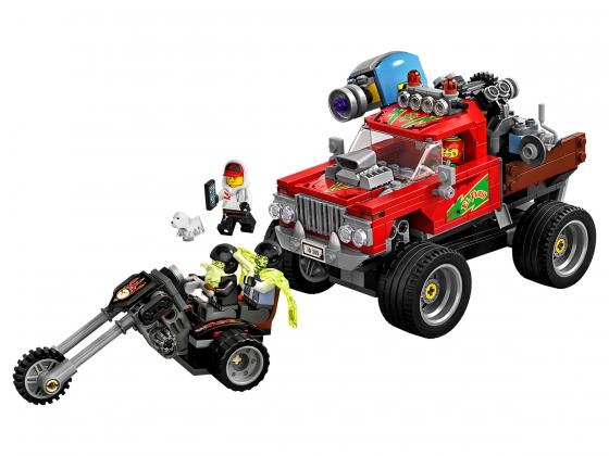 LEGO® Hidden Side El Fuego's Stunt Truck 70421 released in 2019 - Image: 1
