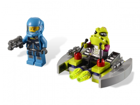 LEGO® Space Alien Striker 7049 released in 2011 - Image: 1