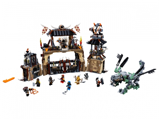 LEGO® Ninjago Dragon Pit 70655 released in 2018 - Image: 1
