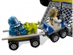 LEGO® Space Earth Defense HQ 7066 erschienen in 2011 - Bild: 4