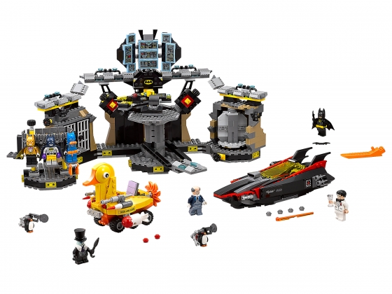 LEGO® The LEGO Batman Movie Batcave Break-in 70909 released in 2017 - Image: 1