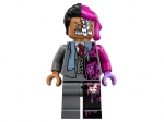 LEGO® The LEGO Batman Movie Two-Face™ Double Demolition 70915 released in 2017 - Image: 9