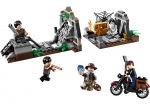 LEGO® Indiana Jones Chauchilla Cemetery Battle 7196 released in 2009 - Image: 1