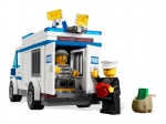 LEGO® Town Gefangenentransporter 7286 erschienen in 2011 - Bild: 3