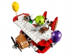 LEGO® Angry Birds Piggy Plane Attack 75822 released in 2016 - Image: 3