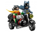 LEGO® DC Comics Super Heroes Batman™ Classic TV Series – Batcave 76052 released in 2016 - Image: 8