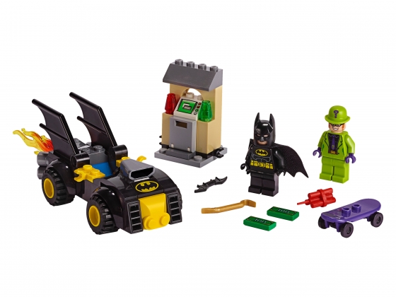 LEGO® DC Comics Super Heroes Batman™ vs. The Riddler™ Robbery 76137 released in 2019 - Image: 1
