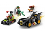 LEGO® DC Comics Super Heroes Batman™ vs. Joker™: Verfolgungsjagd im Batmobil 76180 erschienen in 2021 - Bild: 4