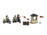 LEGO® Indiana Jones Motorcycle Chase 7620 released in 2008 - Image: 1