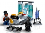 LEGO® Marvel Super Heroes Shuri's Lab 76212 released in 2022 - Image: 3