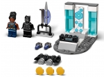 LEGO® Marvel Super Heroes Shuri's Lab 76212 released in 2022 - Image: 4