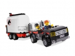 LEGO® Town 4WD with Horse Trailer 7635 released in 2009 - Image: 3