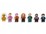 LEGO® 4 Juniors Hogsmeade™ Village Visit 76388 released in 2021 - Image: 10