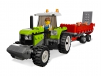 LEGO® Town Pig Farm & Tractor 7684 released in 2010 - Image: 3