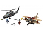LEGO® DC Comics Super Heroes The Batcopter: The Chase for the Scarecrow 7786 released in 2007 - Image: 1
