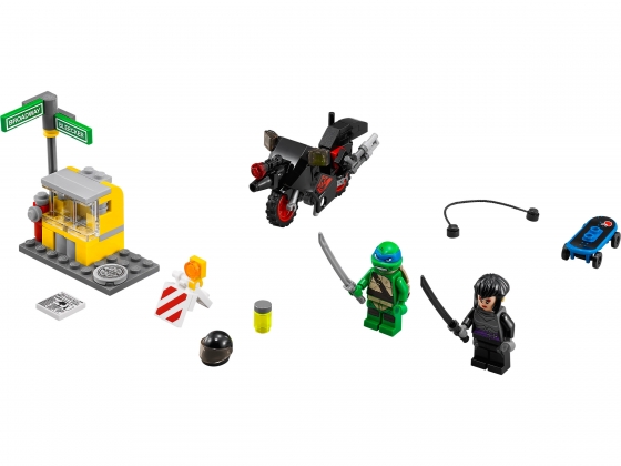 LEGO® Teenage Mutant Ninja Turtles Karais Flucht auf dem Motorrad 79118 erschienen in 2014 - Bild: 1
