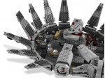 LEGO® Star Wars™ Millennium Falcon™ 7965 erschienen in 2011 - Bild: 5