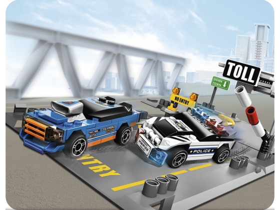 LEGO® Racers Highway Chaos 8197 released in 2010 - Image: 1