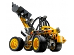 LEGO® Technic Radlader Traktor 8271 erschienen in 2007 - Bild: 2