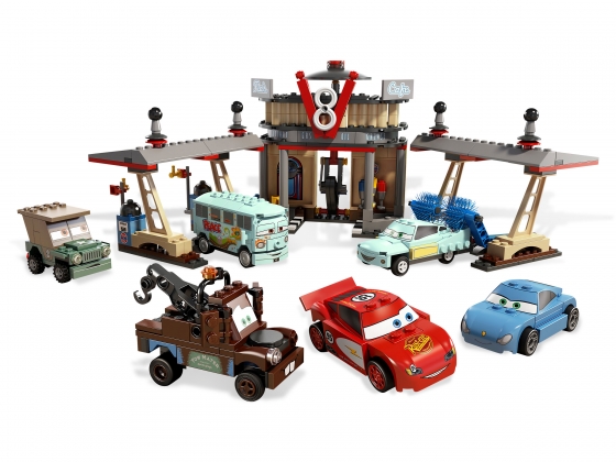 LEGO® Cars Flo’s V8 Café 8487 released in 2011 - Image: 1