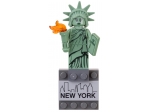 LEGO® Gear Magnet Freiheitsstatue 2016 853600 erschienen in 2020 - Bild: 1