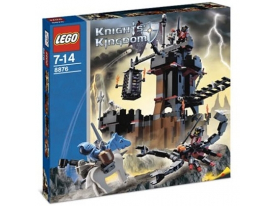 LEGO® Castle Scorpion Prison Cave 8876 released in 2005 - Image: 1