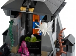 LEGO® Monster Fighters The Zombies 9465 released in 2012 - Image: 7