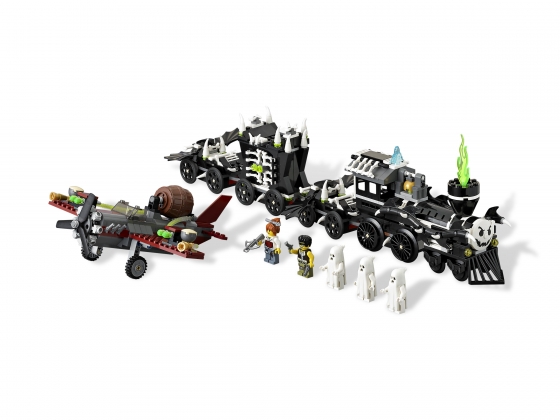LEGO® Monster Fighters The Ghost Train 9467 released in 2012 - Image: 1