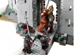 LEGO® The Lord Of The Rings The Battle of Helm's Deep™ 9474 released in 2012 - Image: 6